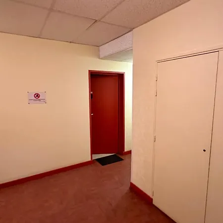 Les Ambassadeurs 106